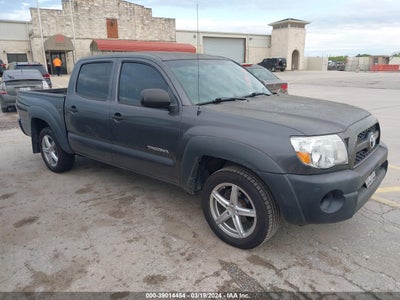 Toyota Tacoma 2011