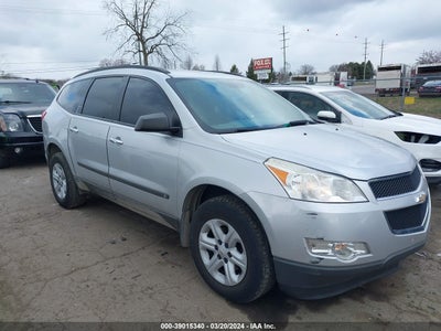 CHEVROLET TRAVERSE 2010
