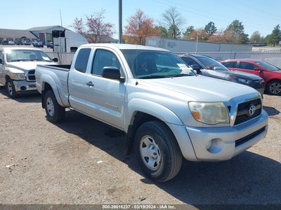 Toyota Tacoma 2011
