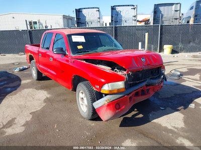 DODGE DAKOTA 2000