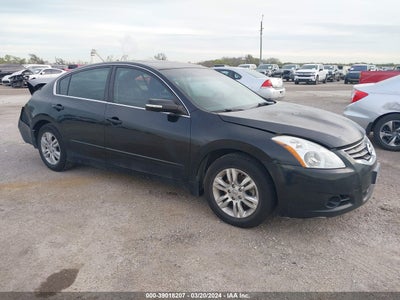 Nissan Altima 2011