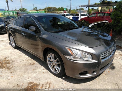 Nissan Maxima 2014
