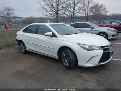 TOYOTA CAMRY 2017