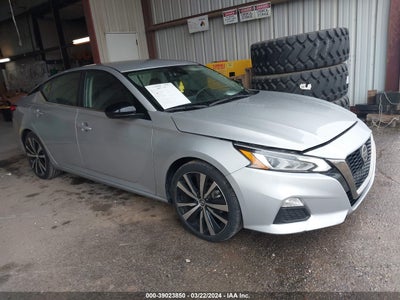 Nissan Altima 2022