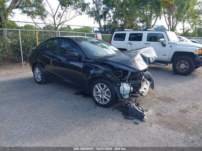 Scion Ia 2016