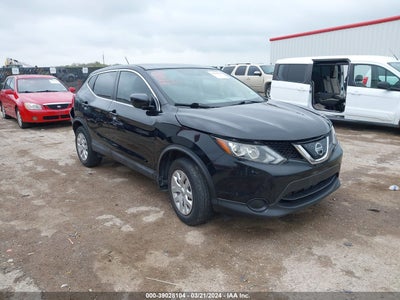 NISSAN ROGUE SPORT 2018