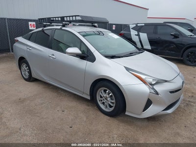 TOYOTA PRIUS 2017