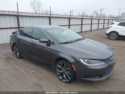 CHRYSLER 200 2015