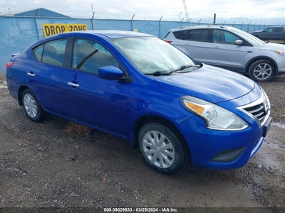 NISSAN VERSA 2017