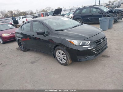 Nissan Versa 2024