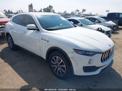 MASERATI LEVANTE 2017