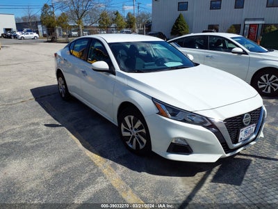 Nissan Altima 2020