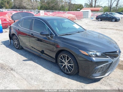 TOYOTA CAMRY 2021