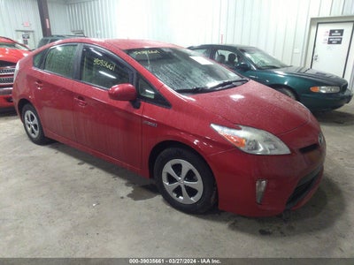 TOYOTA PRIUS 2015