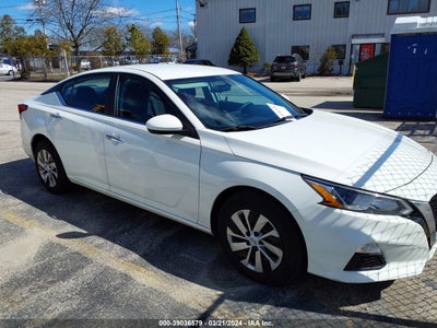 Nissan Altima 2020