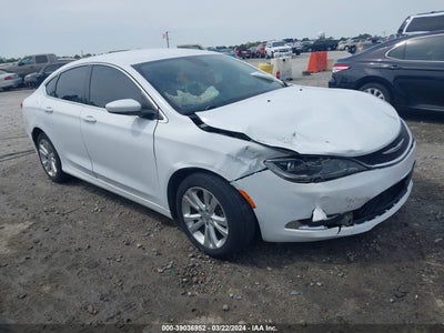 CHRYSLER 200 2015