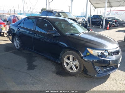 Toyota Camry 2014