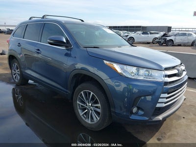 TOYOTA HIGHLANDER 2019