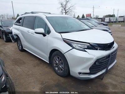 TOYOTA SIENNA 2022