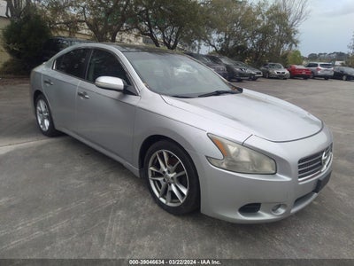 Nissan Maxima 2011
