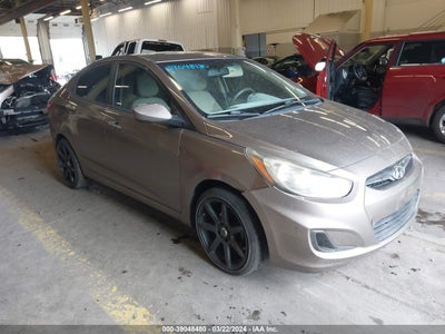 Hyundai Accent 2013