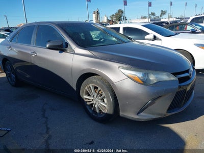 TOYOTA CAMRY 2016