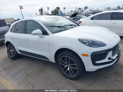 PORSCHE MACAN 2022