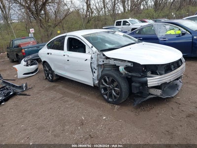 Chrysler 200 2015