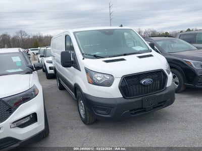 Ford Transit-250 2024
