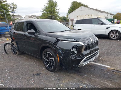 MITSUBISHI OUTLANDER 2023