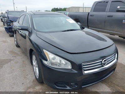 Nissan Maxima 2012