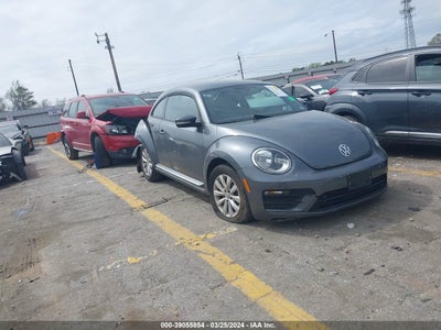 VOLKSWAGEN BEETLE 2019