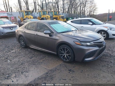 TOYOTA CAMRY 2022