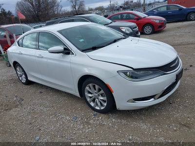Chrysler 200 2015