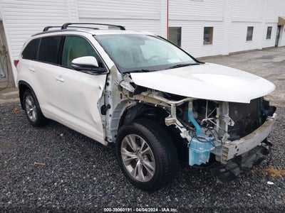 TOYOTA HIGHLANDER 2015