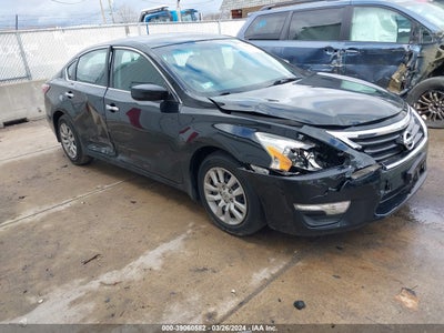 Nissan Altima 2015