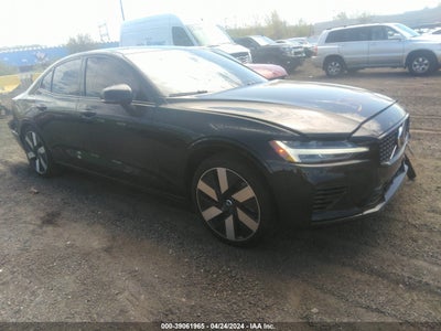 VOLVO S60 RECHARGE PLUG-IN HYBRID 2024