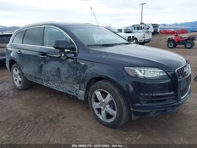 AUDI Q7 2015