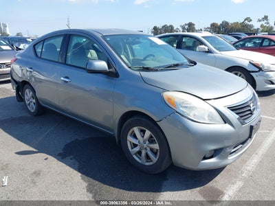 NISSAN VERSA 2014