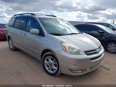Toyota Sienna 2004