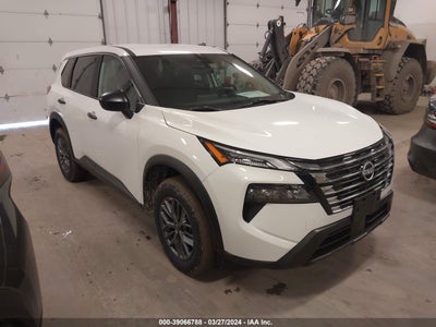 Nissan Rogue 2024