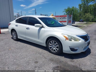 Nissan Altima 2014