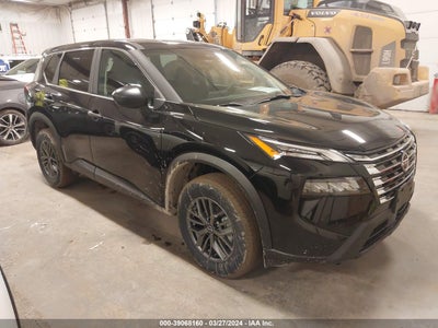 Nissan Rogue 2024