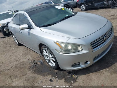 Nissan Maxima 2014