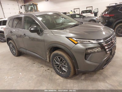 Nissan Rogue 2024