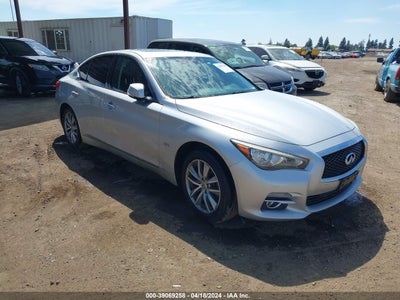 Infiniti Q50 2016