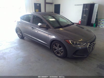 Hyundai Elantra 2018