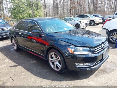 VOLKSWAGEN PASSAT 2015