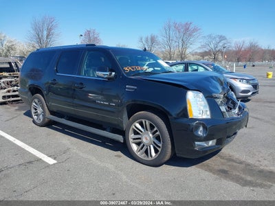Cadillac Escalade esv 2013