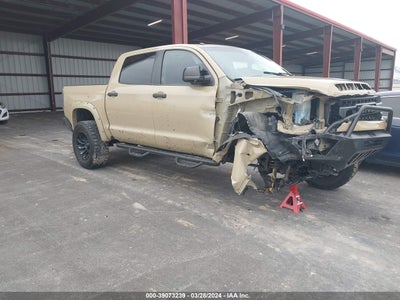 TOYOTA TUNDRA 2017